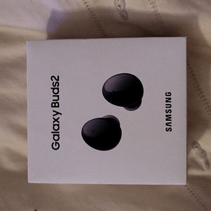 Brand new Galaxy Buds2